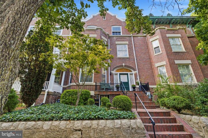 Property Photo:  1705 Lamont Street NW  DC 20010 