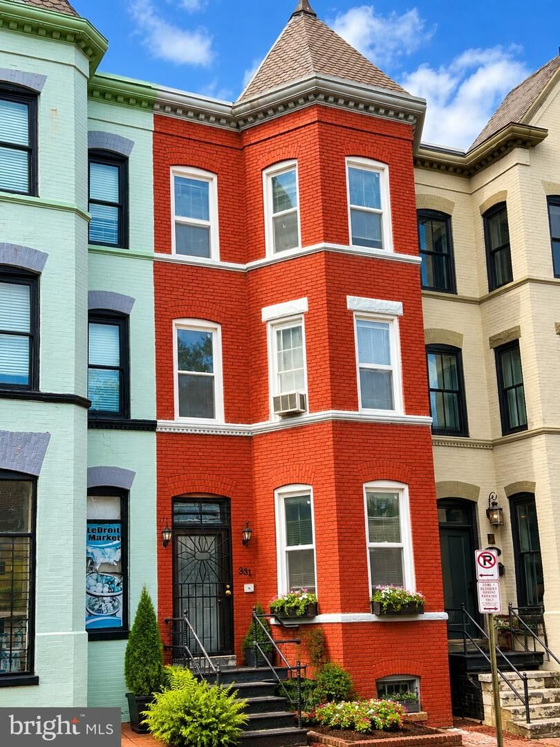Property Photo: 331 T NW DC 20001