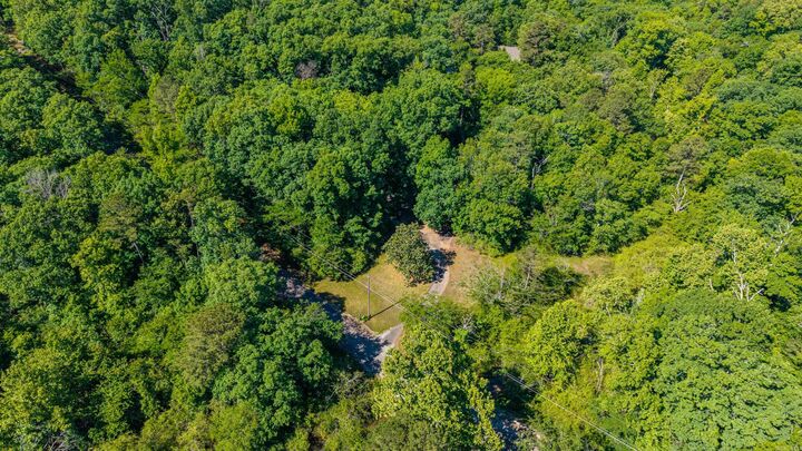 Property Photo: 210 Lawrence Lane AR 71913