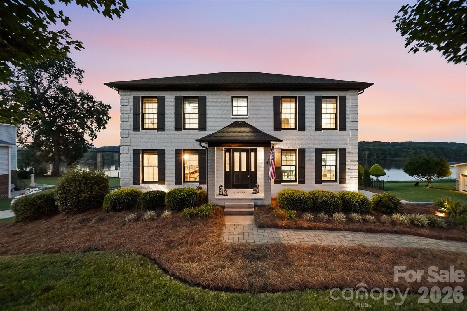 Property Photo:  2682 Canvasback Lane  NC 28609 