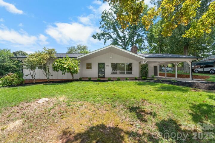 Property Photo: 178 Trailwood Drive NC 28043