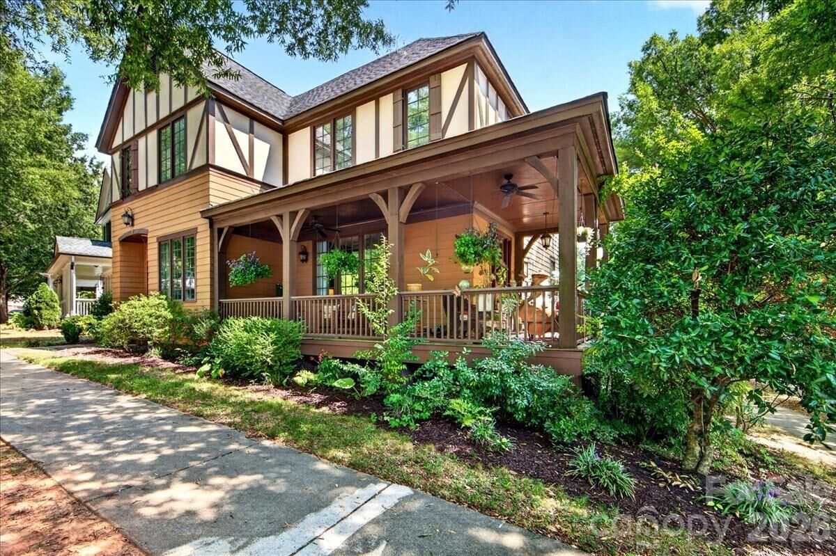 Property Photo: 2049 Lexington Street NC 28012
