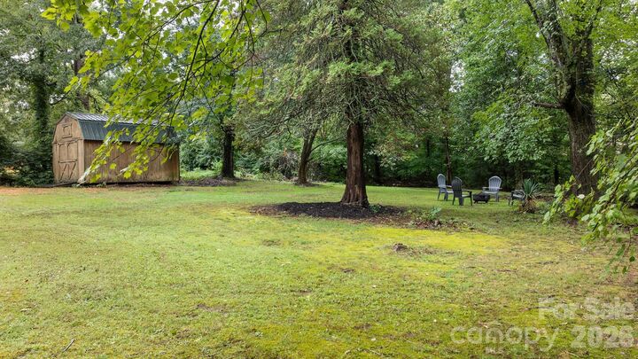 Property Photo: 403 Shasta Lane SW NC 28645