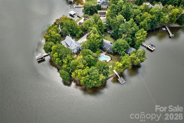 Property Photo:  2143 Peninsula Drive  SC 29710 
