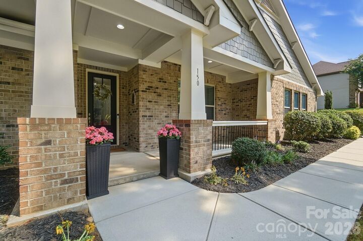 Property Photo:  150 Belfry Loop  NC 28117 