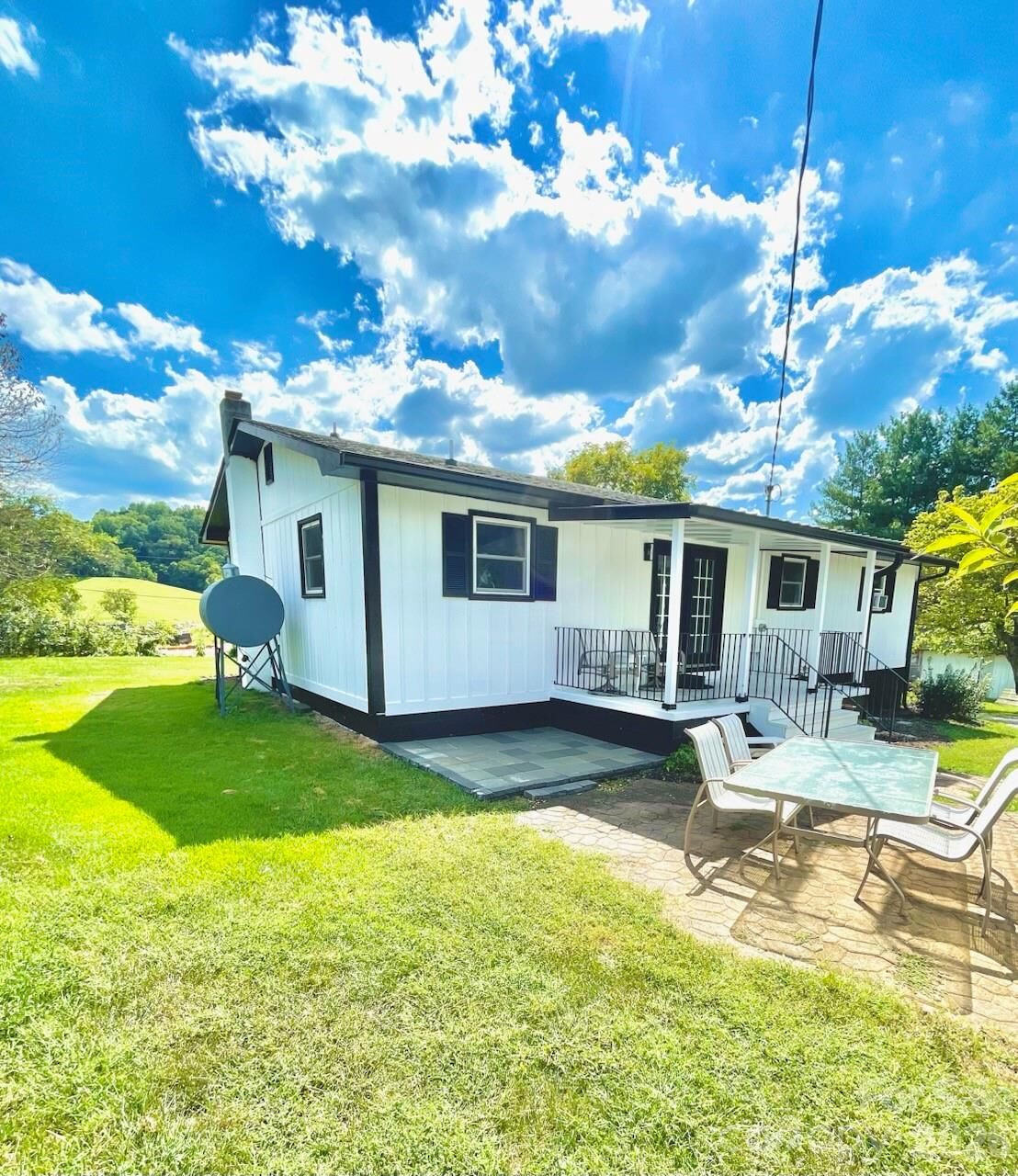 Property Photo:  120 Sonoma Road  NC 28786 