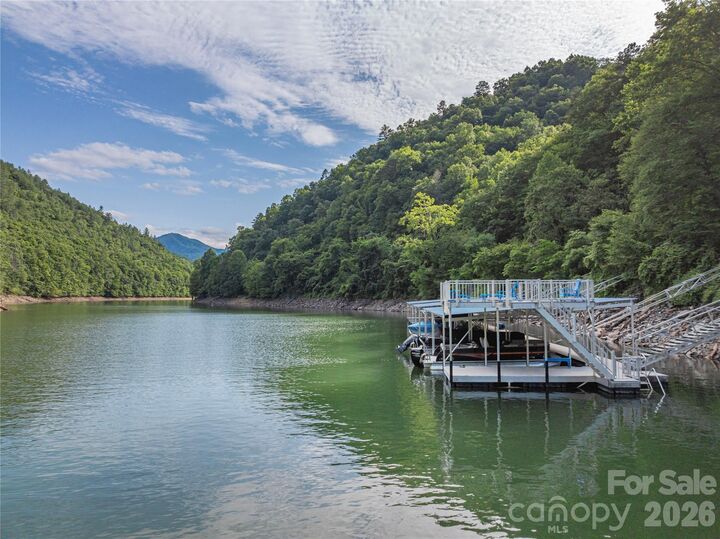 Property Photo: 35 Flint Ridge Road NC 28713