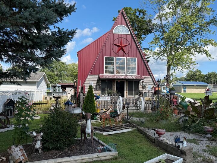 Property Photo: 204 N Sycamore Street OH 45142