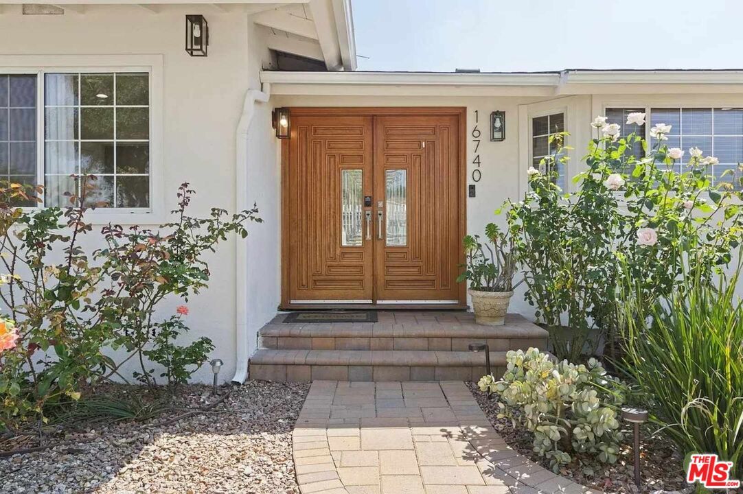 Property Photo:  16740 Bermuda St  CA 91344 