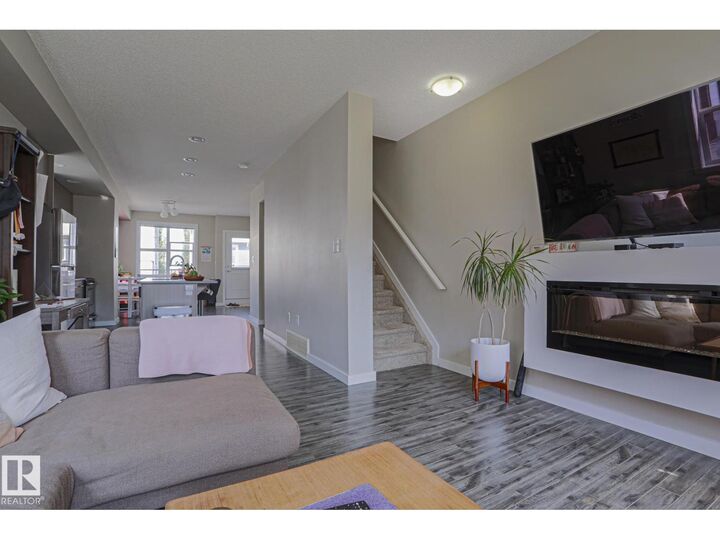 Property Photo: #88 2803 James Mowatt Tr SW AB T6W 2P5