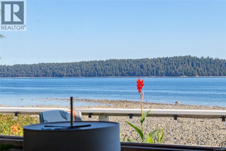 Property Photo: 4995 Shoreline Drive BC V0R 1G0