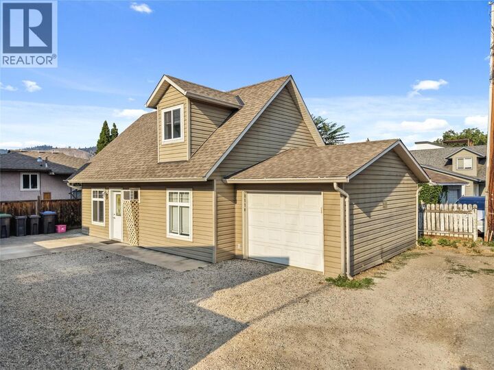 Property Photo: 811 Martin Avenue BC V1Y 6V4
