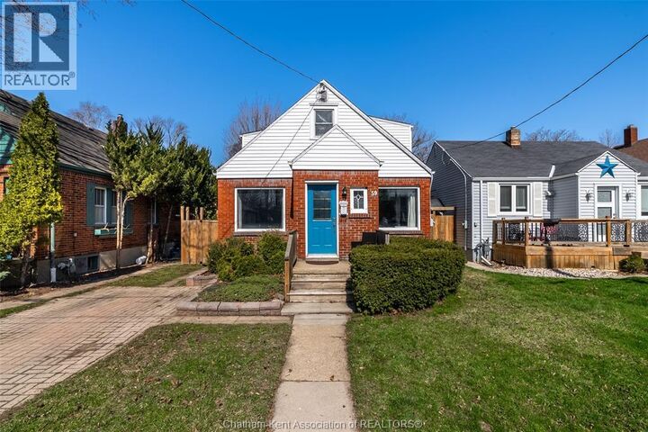 Property Photo:  59 Prince Arthur Avenue  ON N7M 1X5 