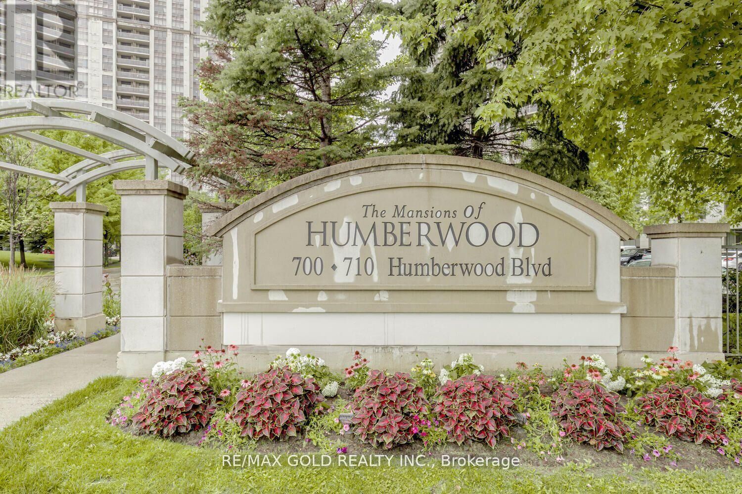 Property Photo:  710 Humberwood Boulevard 1912  ON M9W 7J5 