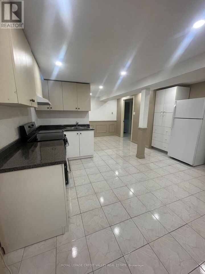Property Photo:  34 Jacana Street  ON L4L 3Y5 