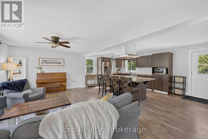 Property Photo:  1901 Hollowview Road  ON K0K 3E0 