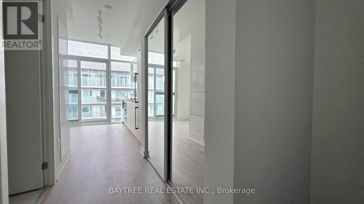Property Photo:  252 Church Street Ph07  ON M5B 1Z2 