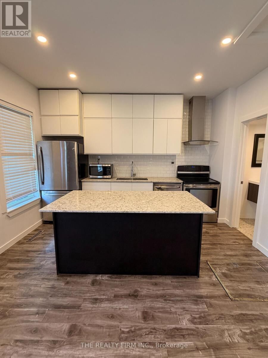 Property Photo: 24 May Street ON N5Z 1C5