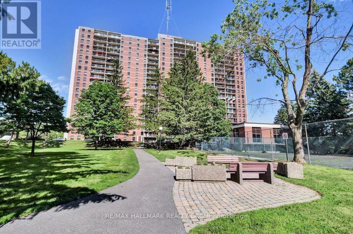 665 Bathgate Drive 1003 — photo 1