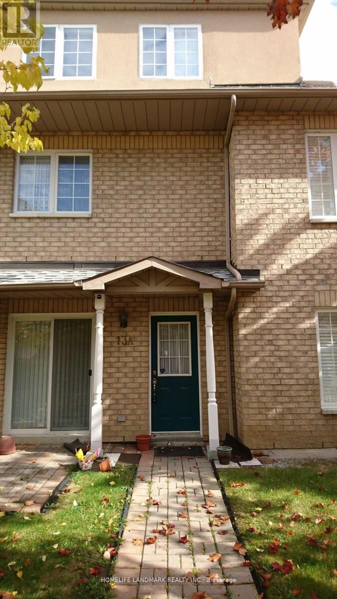 Property Photo: 18 St. Moritz Way 13A ON L3R 4G2