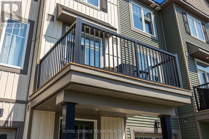 Property Photo: 526 Clemency Crescent ON K2J 6R7