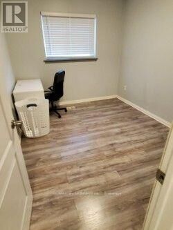 Property Photo: 844 Eaglemount Crescent ON L5C 1N9