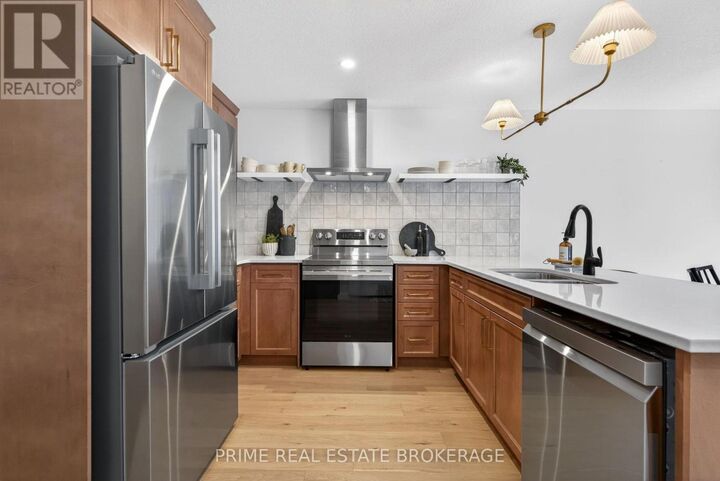 Property Photo:  177 Chestnut Street 8  ON N0M 2J0 