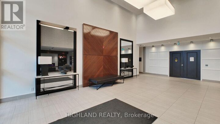 Property Photo:  102 Grovewood Common 129  ON L6H 0X2 