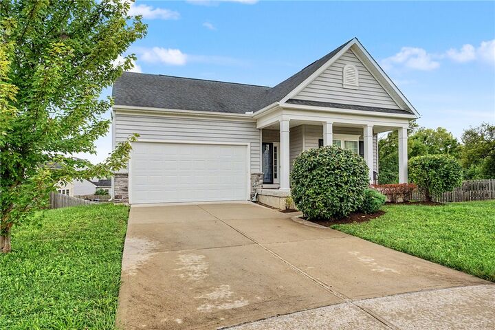 Property Photo:  562 Recess Drive  OH 45404 