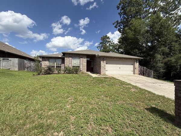 Property Photo:  4426 Mirada Way  FL 32539 
