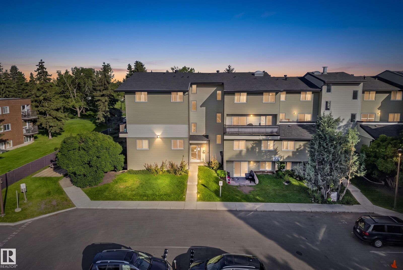 Property Photo:  13450 Fort Road NW 7  AB T5A 1C5 