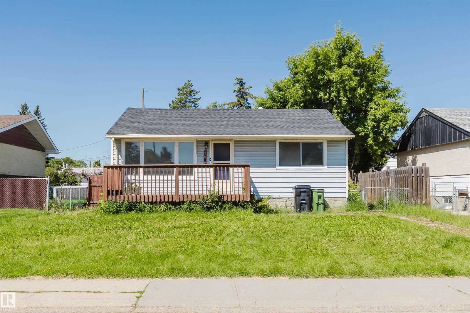 Property Photo: 9606 163 Street NW AB T5P 3M8