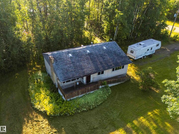 Property Photo:  6432 Twp Road 542 A  AB T0E 0S0 