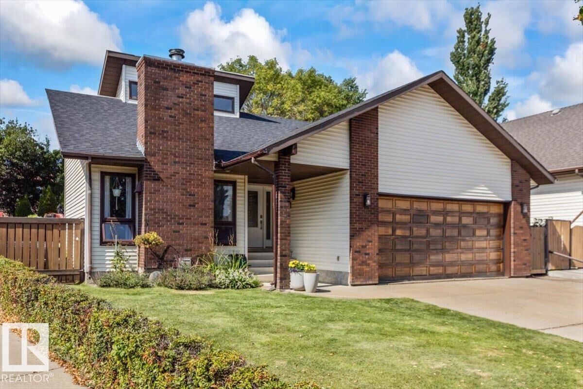 Property Photo: 6 Laird Place AB T8N 4N4