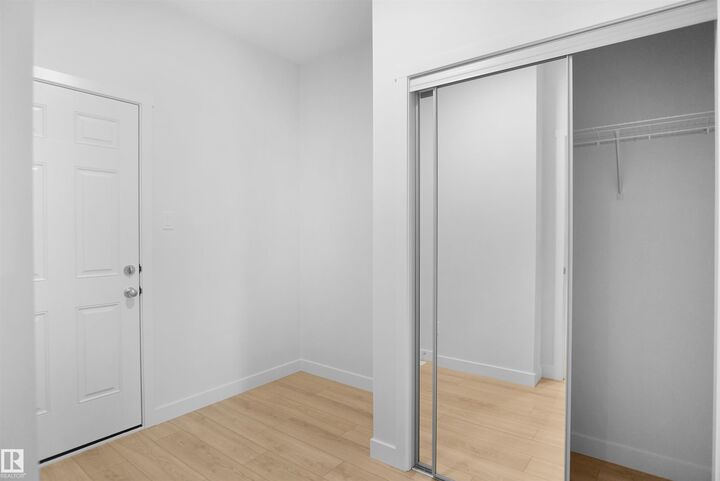 Property Photo:  1924 210 Street NW  AB T6M 3C9 