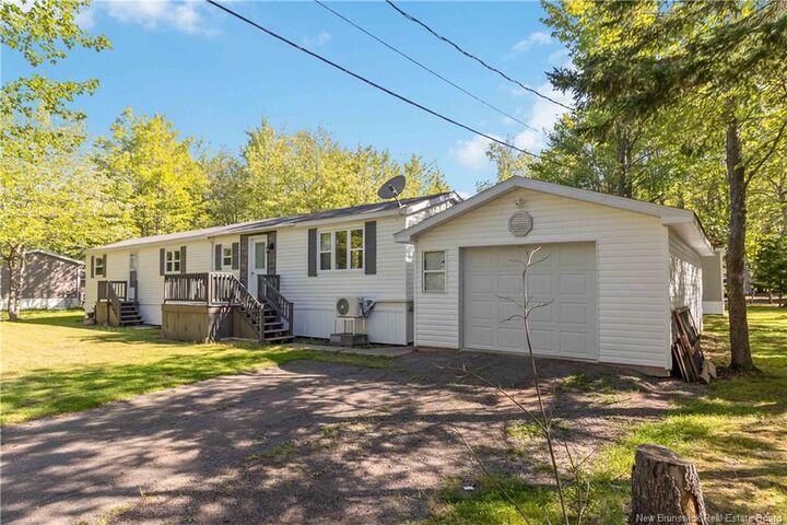 10 Black Spruce Street — photo 1