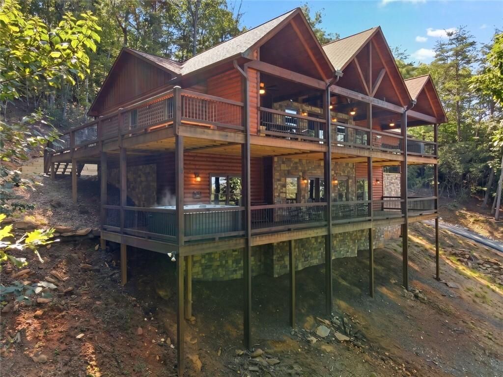 Property Photo:  175 Stuart Drive Drive  GA 30559 