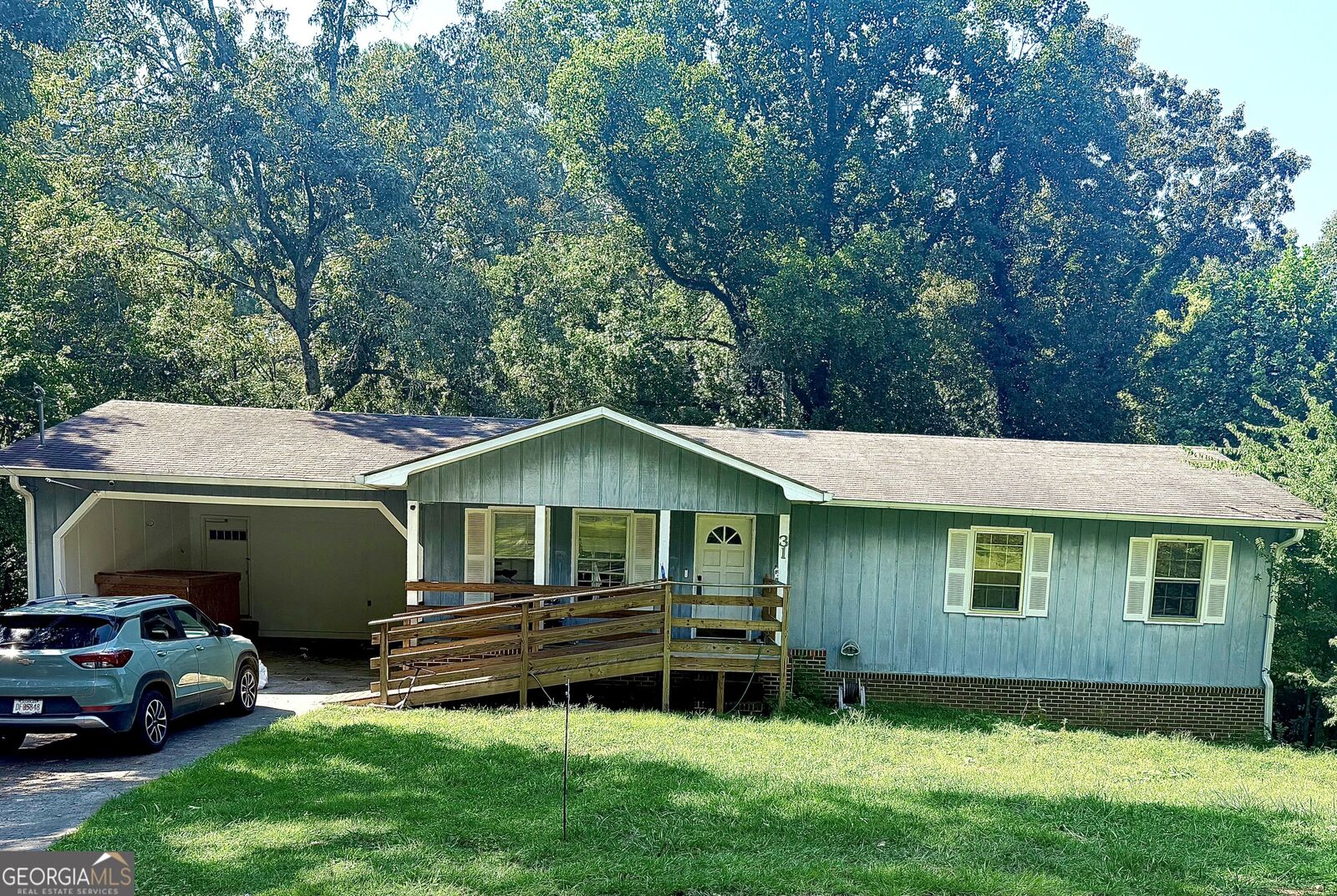 Property Photo: 31 Rainwood Circle SE GA 30173