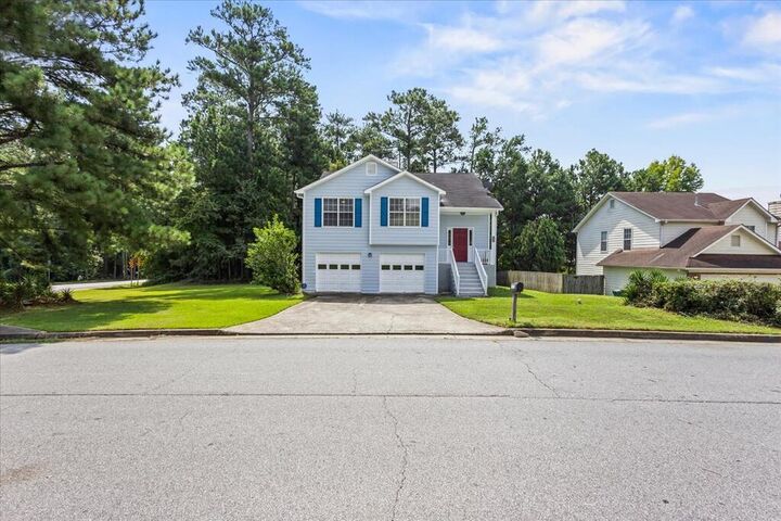 Property Photo:  5604 Rockingwood Lane  GA 30349 