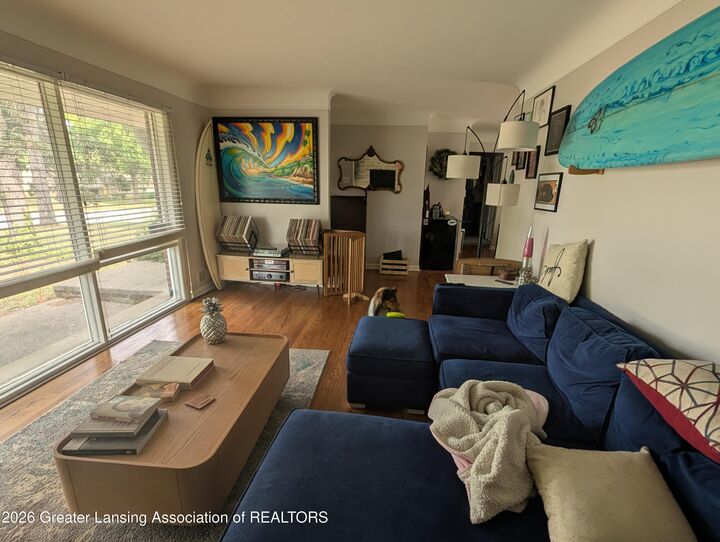 Property Photo: 27832 Kendallwood Drive MI 48334