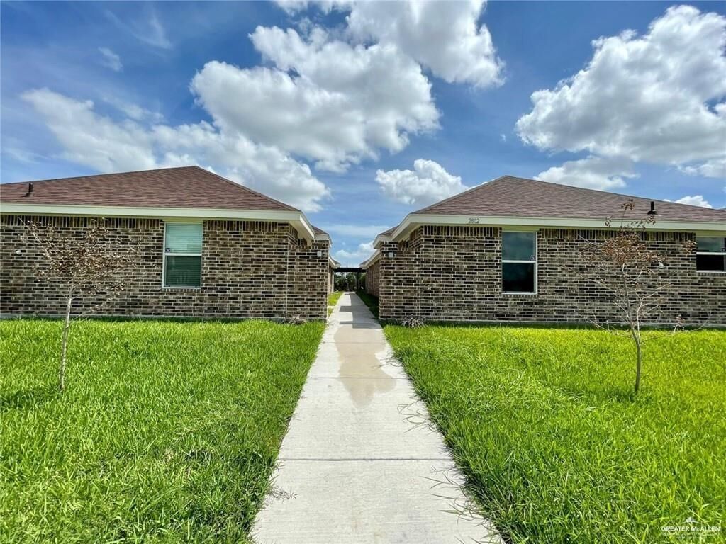 Property Photo:  2802 Primrose Avenue 1  TX 78541 