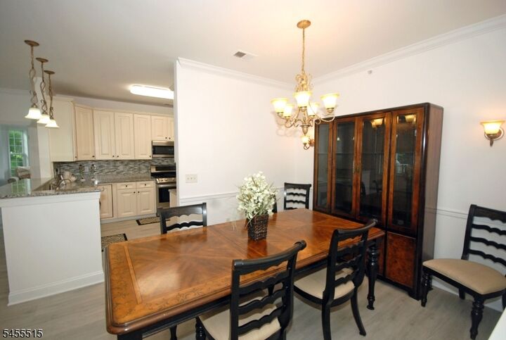 Property Photo:  6 Quarry Dr A2  NJ 07424 