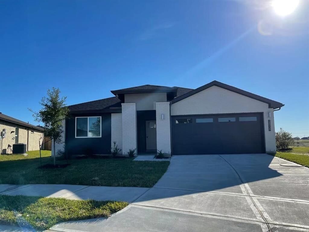 Property Photo:  28939 Lupo River Court  TX 77494 