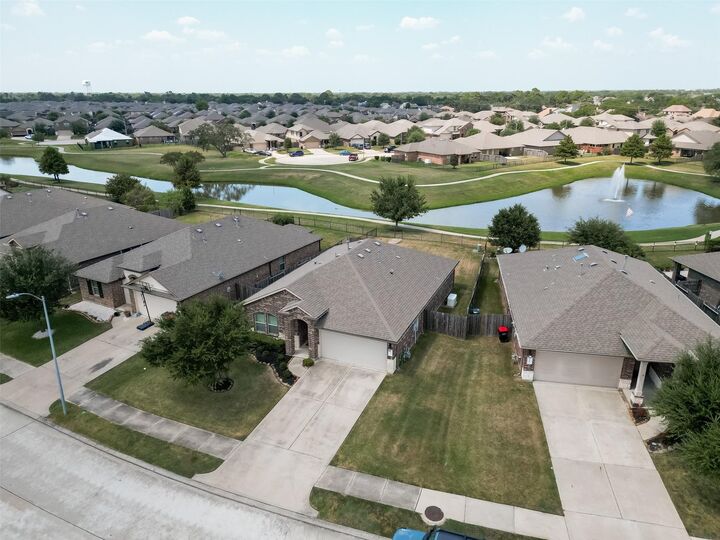Property Photo:  2822 Canadian Goose Lane  TX 77521 
