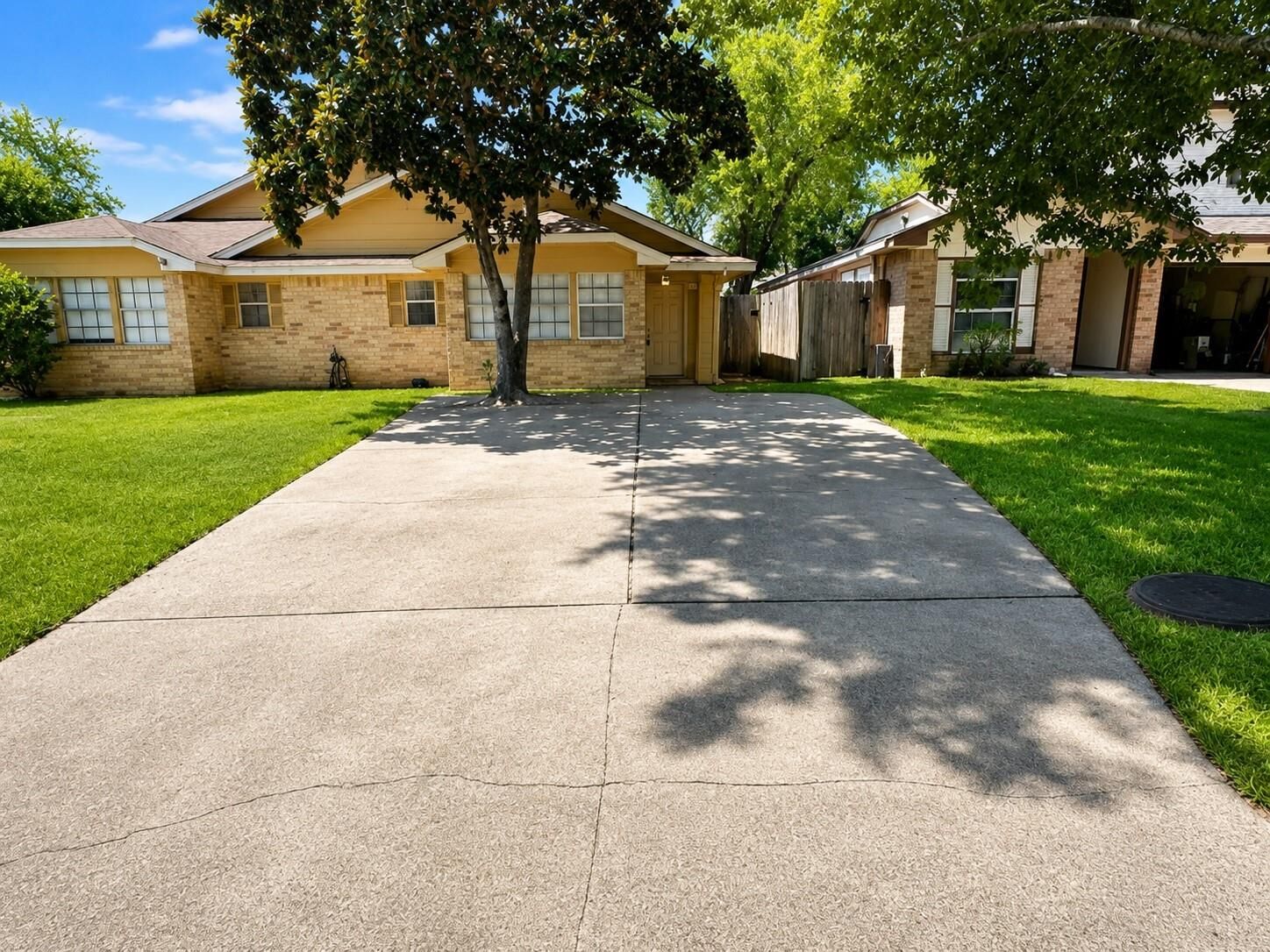 Property Photo:  22413 Tree House Lane  TX 77373 