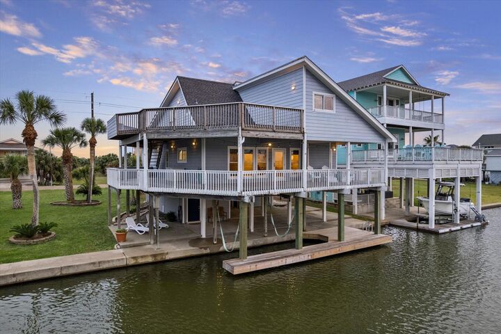 Property Photo: 4105 Nueces Drive TX 77554