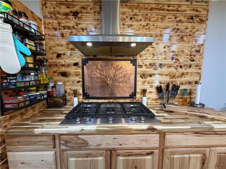 Property Photo: 1201 Cedar Street KS 67024