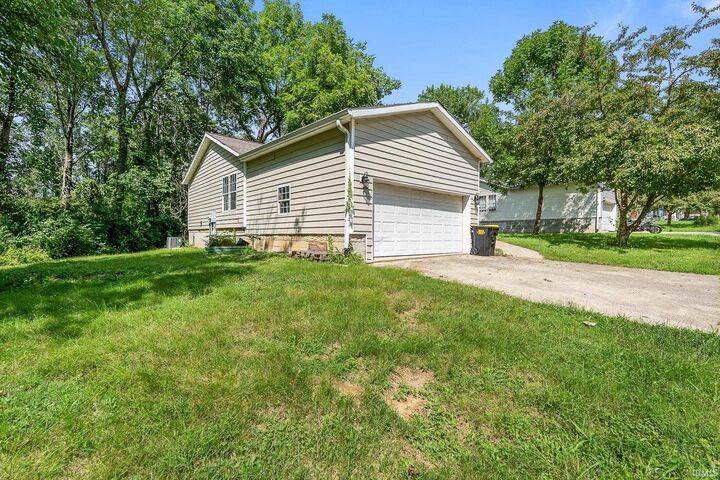 Property Photo: 4222 W Curry Court IN 47403-2700