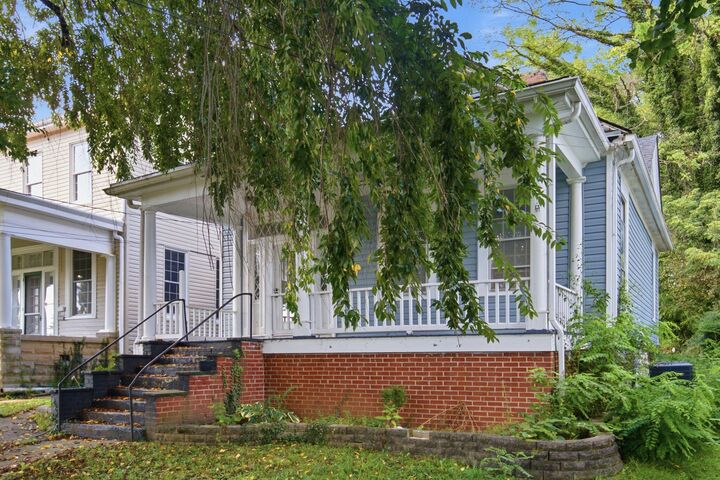 Property Photo:  215 W Main Street  KY 40353 