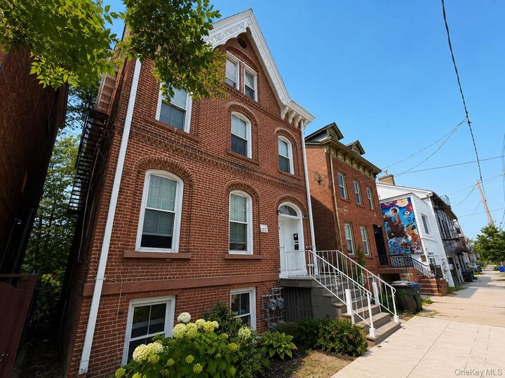 Property Photo:  167 Liberty Street 2  NY 12550 